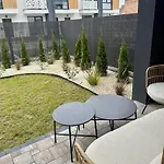 Apartment Mieszkanie Z Ogrodkiem *