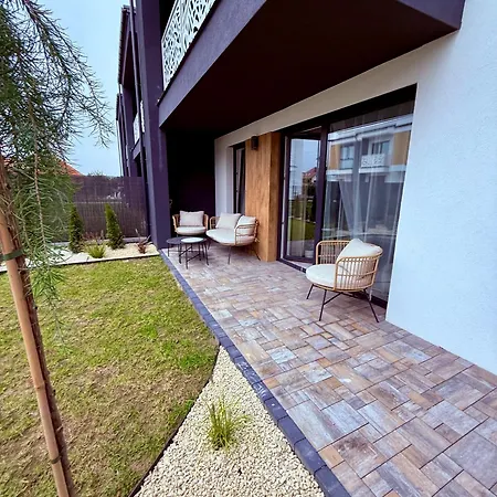 Mieszkanie Z Ogrodkiem