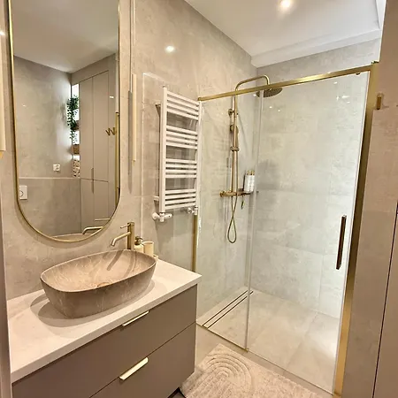 Mieszkanie Z Ogrodkiem