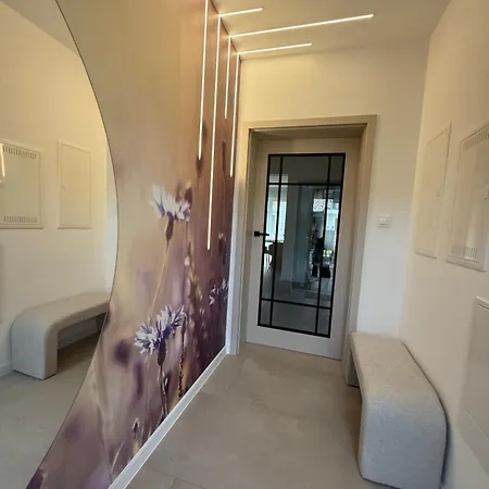 Mieszkanie Z Ogrodkiem Lägenhet Rzeszów