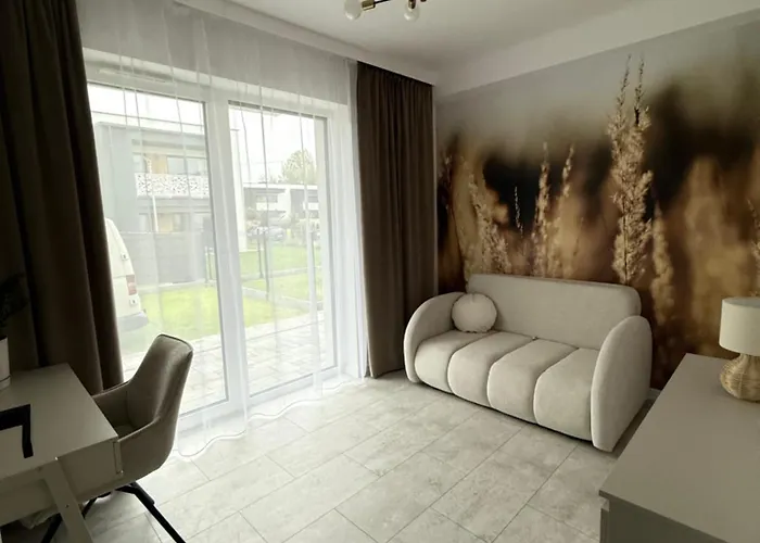 Mieszkanie Z Ogrodkiem Rzeszów