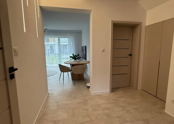 Mieszkanie Z Ogrodkiem